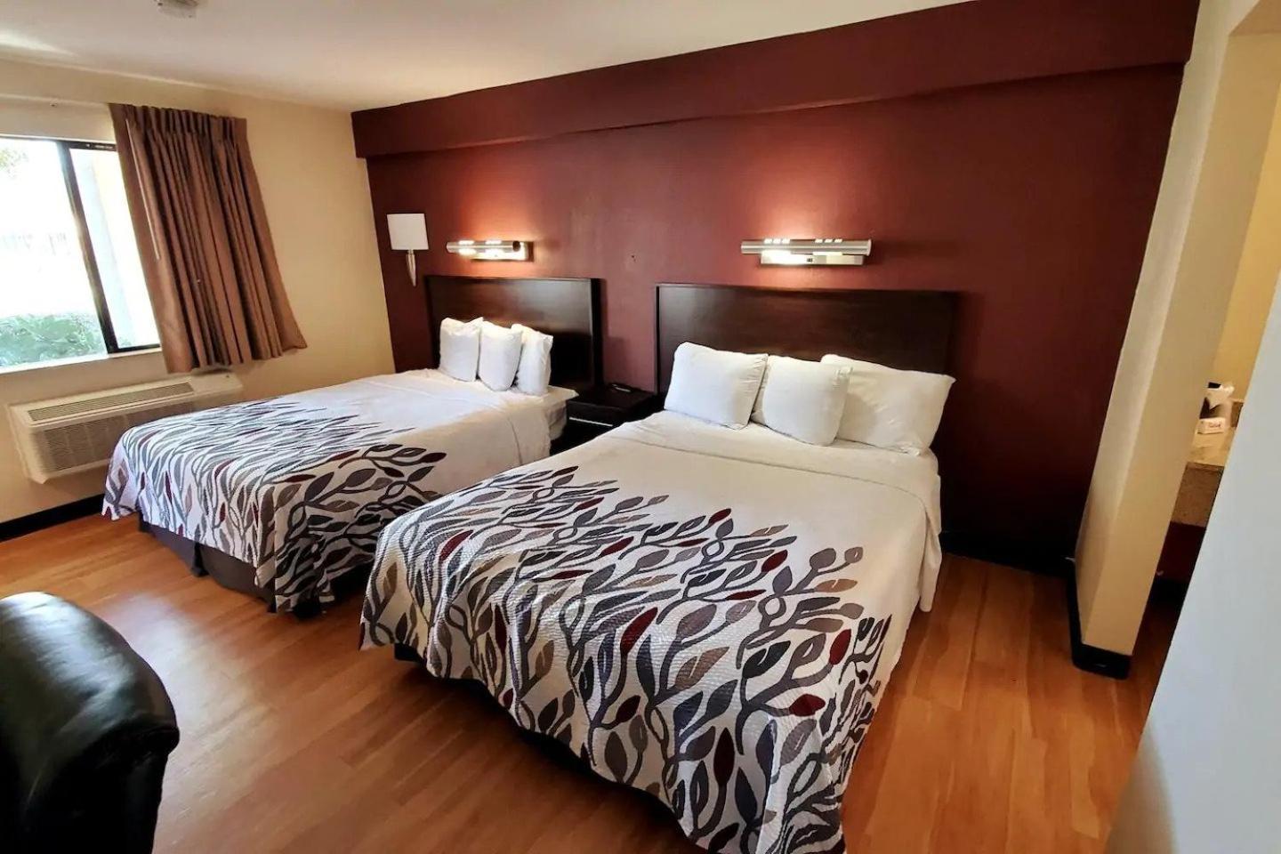 Sacramento Inn & Suites 노스하이랜드 외부 사진